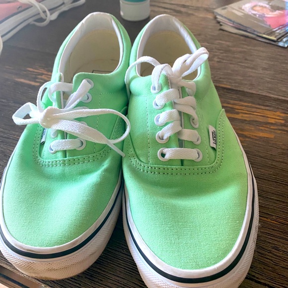 Vans. Mint Green. NWOT Women’s 8 - Picture 1 of 4